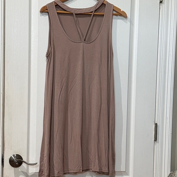 Very J Dresses & Skirts - Very J size medium sleeveless dress